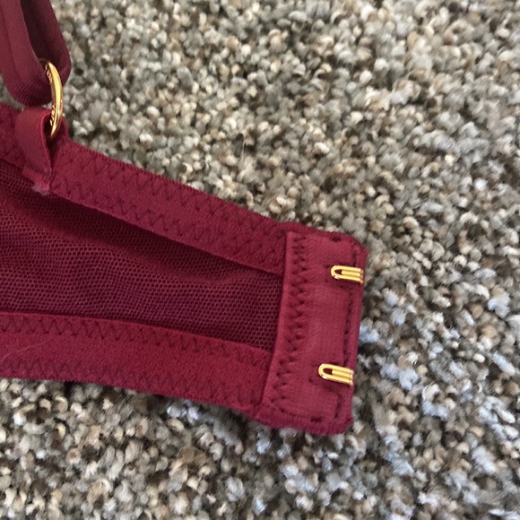 Victoria’s Secret Very Sexy push up bra- 34DD - Picture 4 of 10